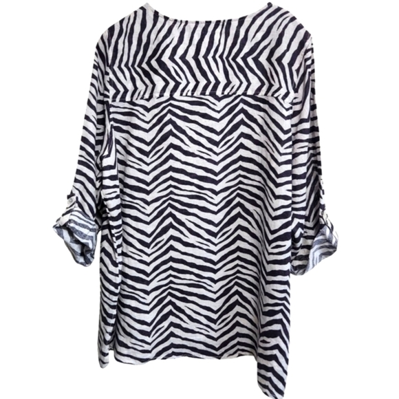 EUC TAHARI LINEN PLUS SIZE 2X ZEBRA PRINT ROLL TAB SLEEVE TUNIC - Picture 2 of 8